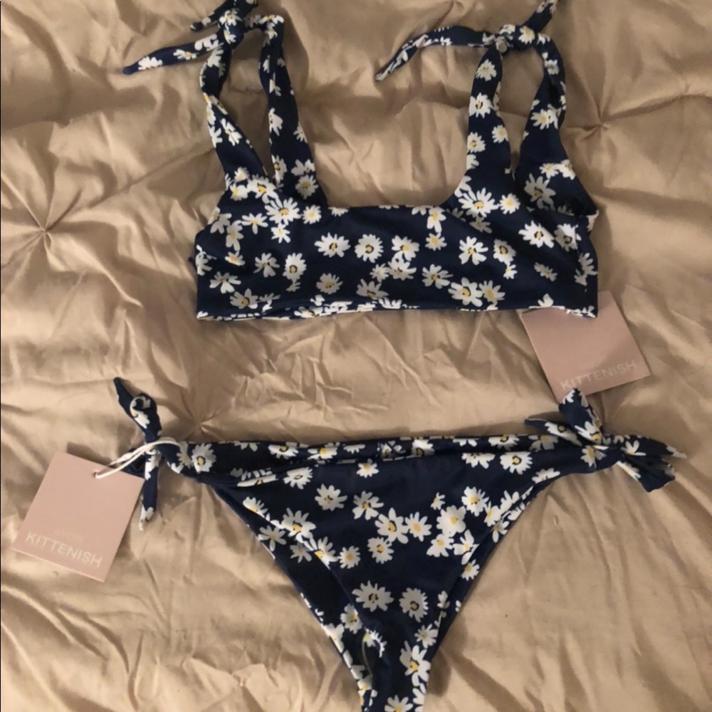 Kittenish kini 🔥🦋💕
